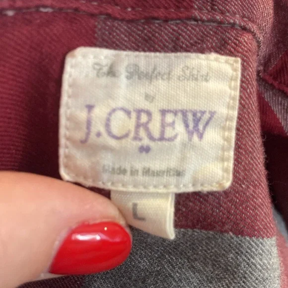 J.Crew women’s Red and Gray Buffalo paid Button-Up Shirt size L - Picture 5 of 5